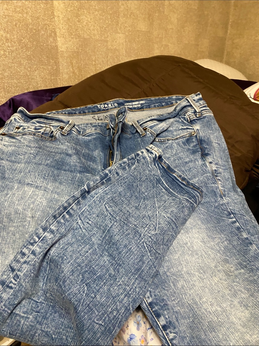 torrid Light Wash woMen’s Relaxed Jeans